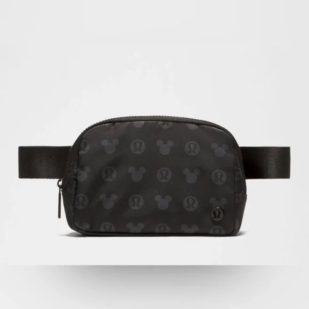 NEW DISNEY X LULULEMON EVERYWHERE BELT BAG MICKEY LOGO